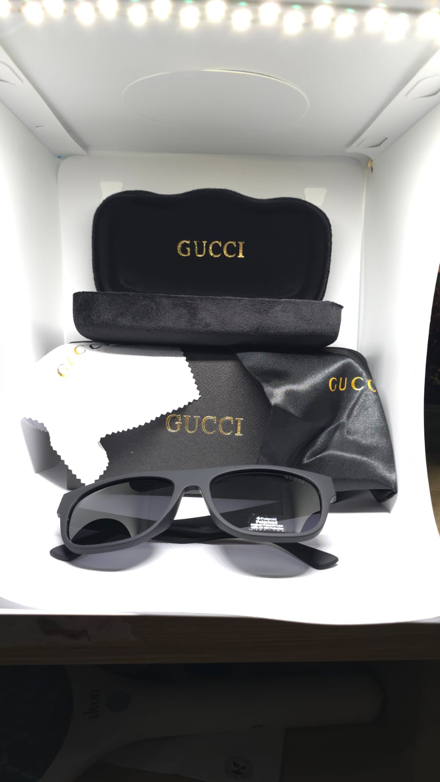 GUCCI GOGGLES