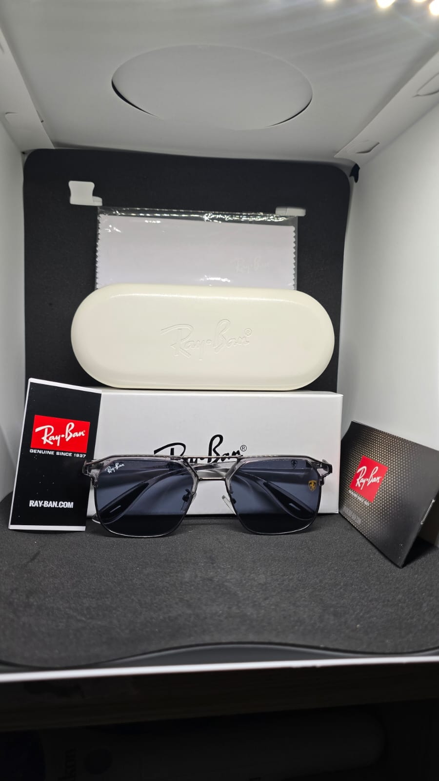 RAY BAN SUNGLASSES